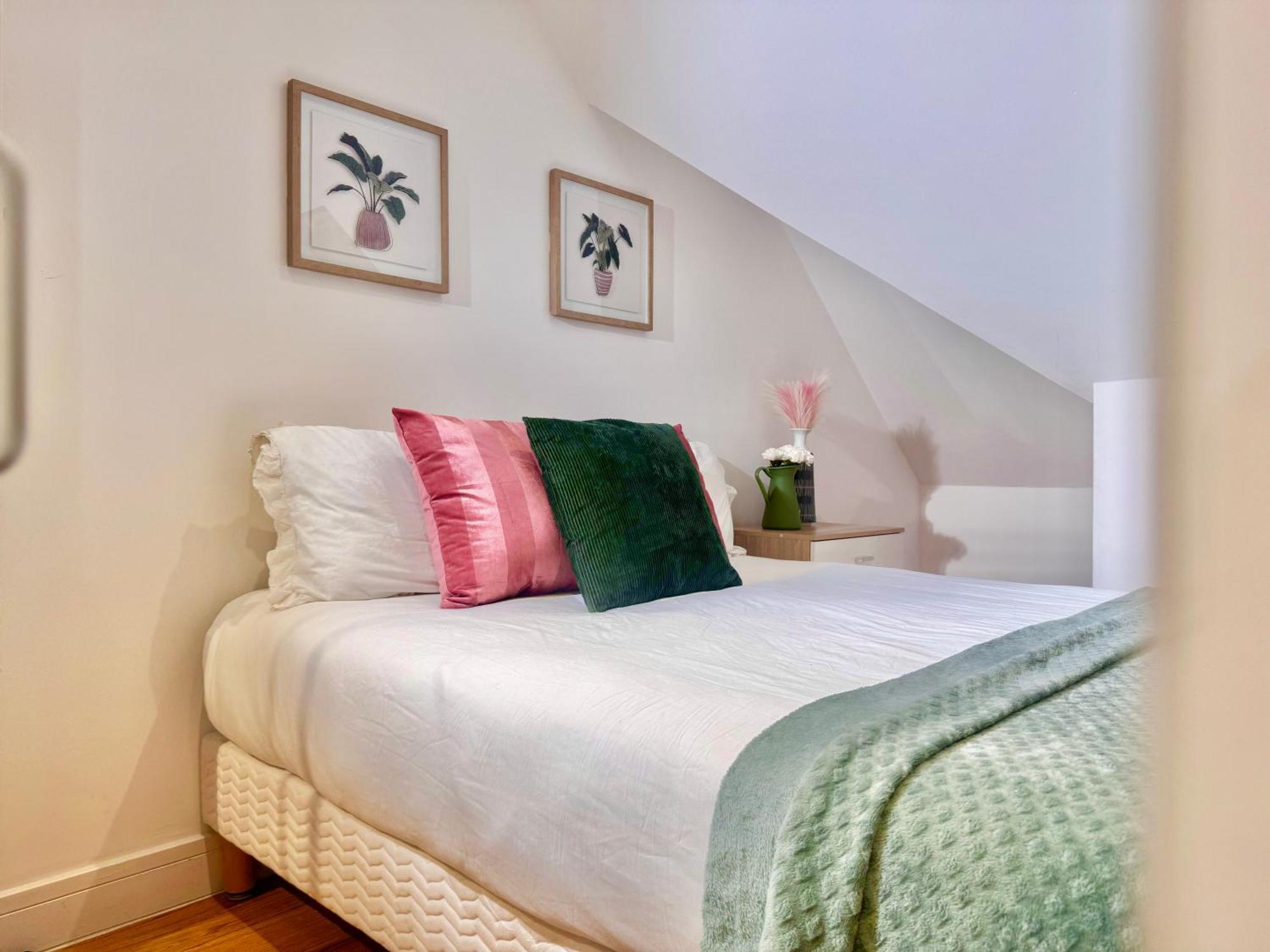 En-Suites With Free Parking 30Min To Central London Eksteriør bilde