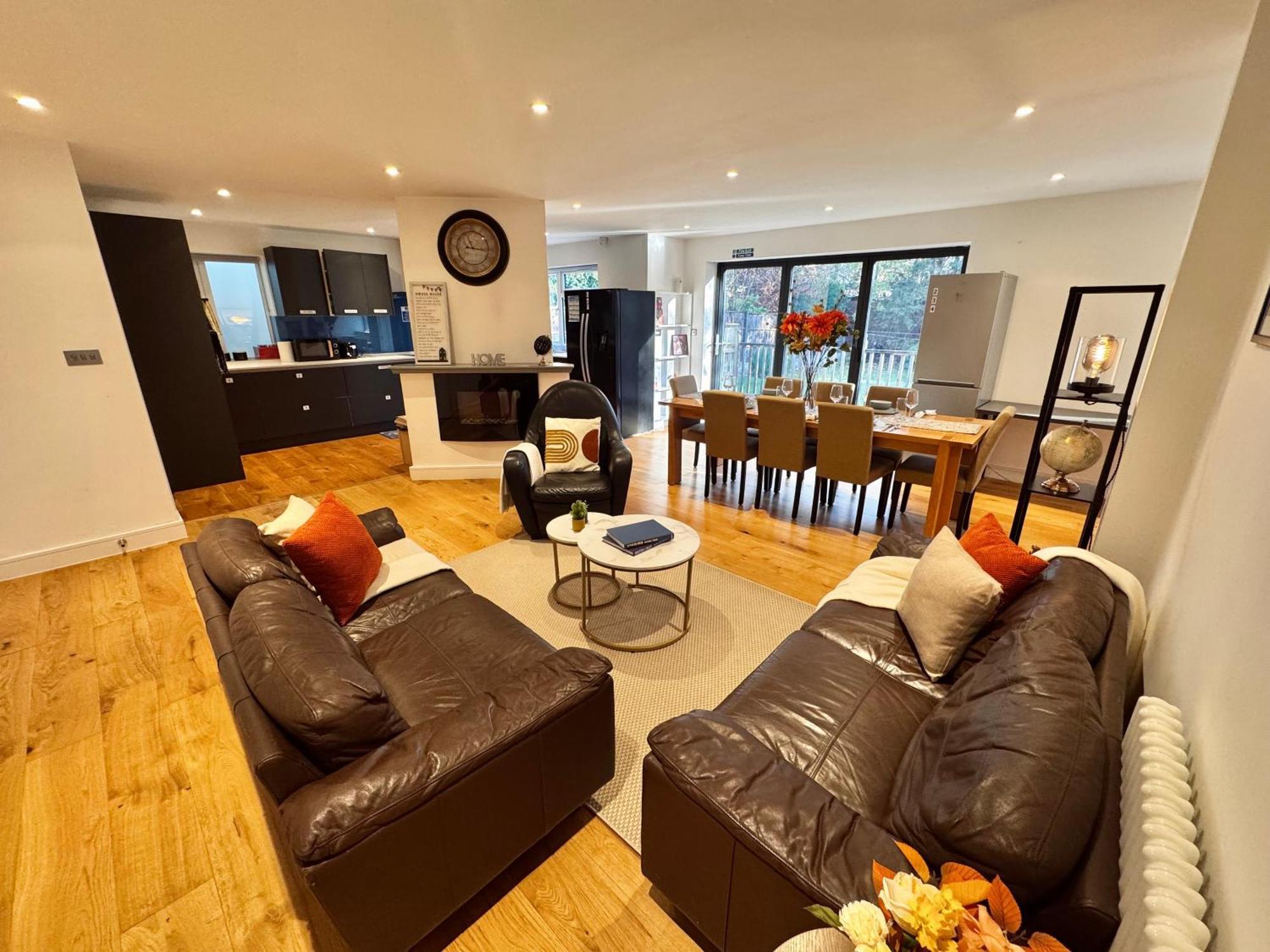 En-Suites With Free Parking 30Min To Central London Eksteriør bilde