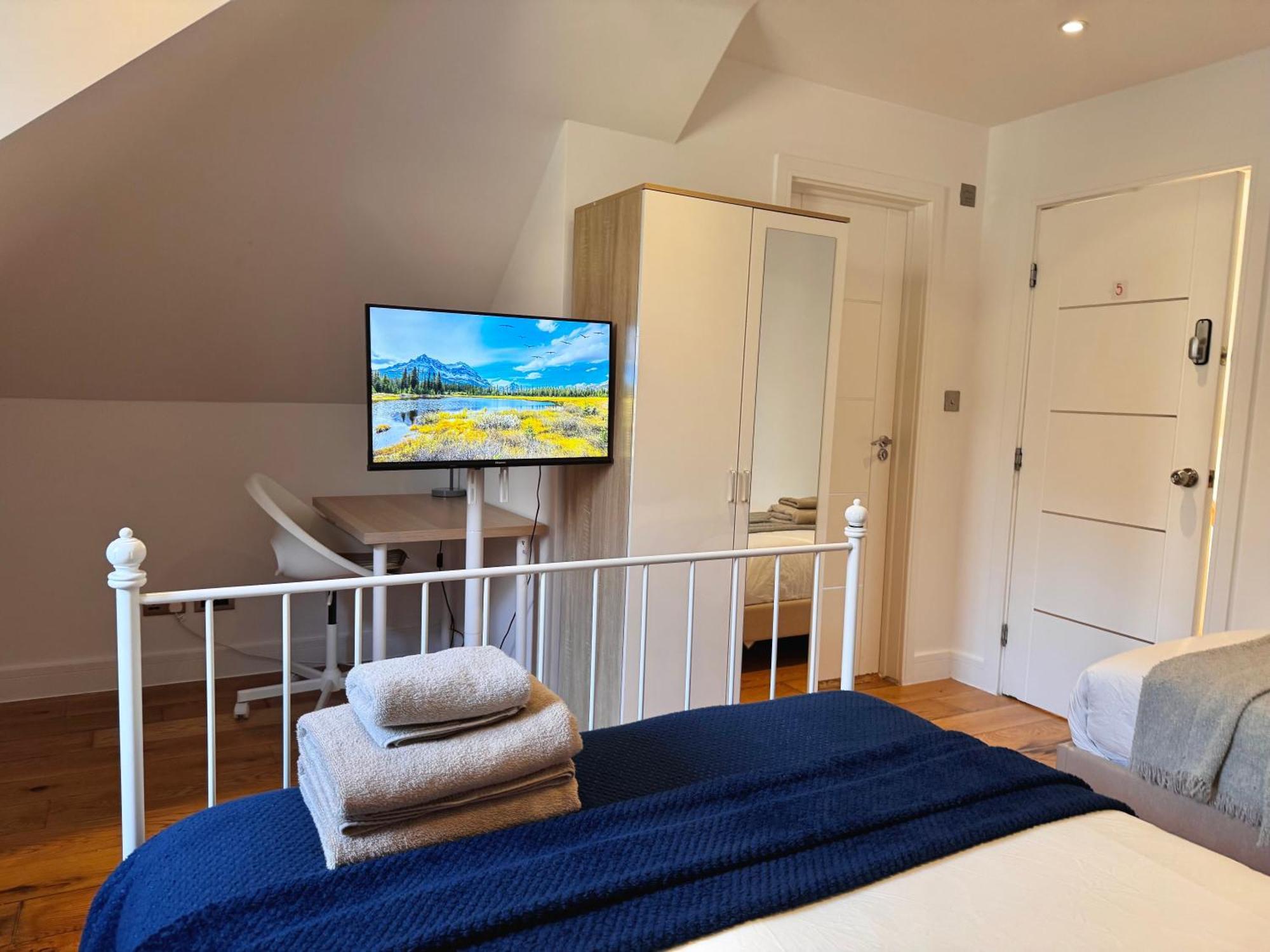 En-Suites With Free Parking 30Min To Central London Eksteriør bilde