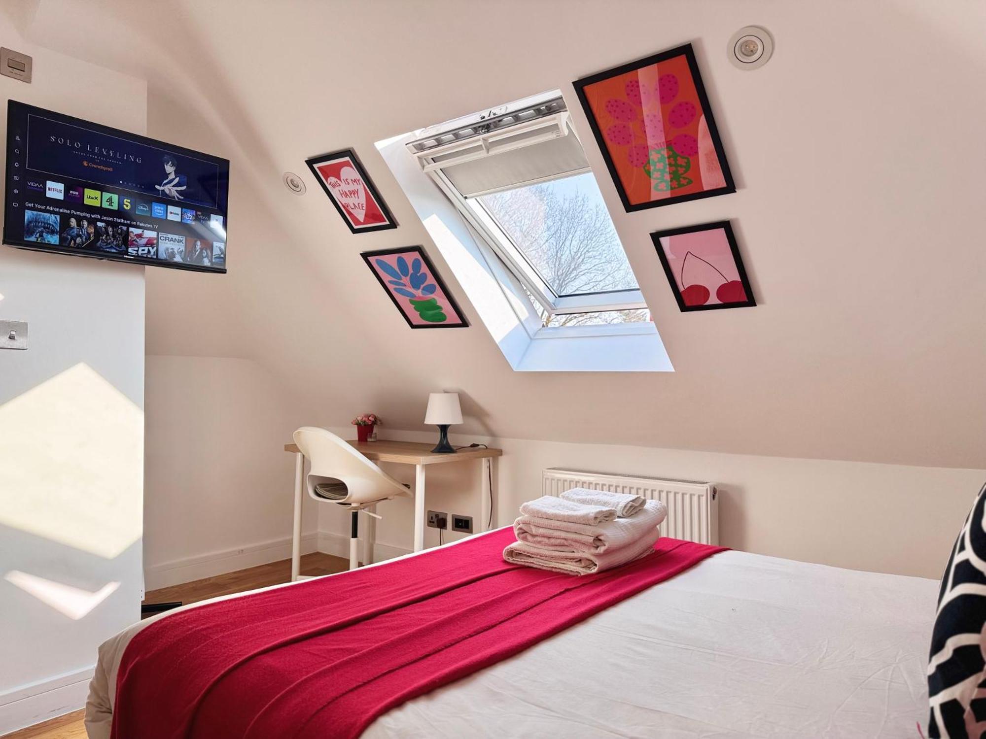 En-Suites With Free Parking 30Min To Central London Eksteriør bilde