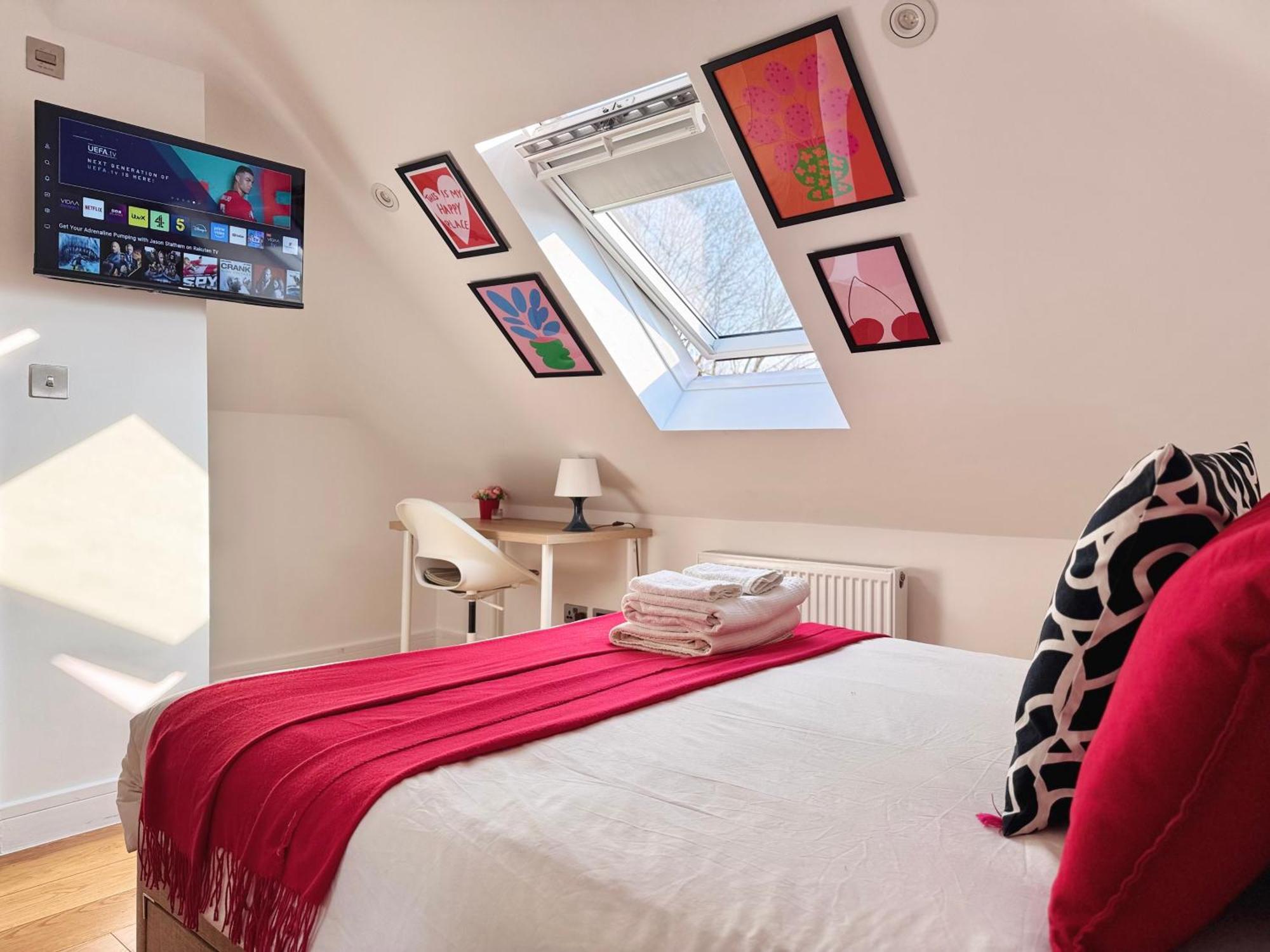 En-Suites With Free Parking 30Min To Central London Eksteriør bilde